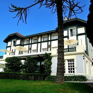 Carolinas Garden Gasthof Santander